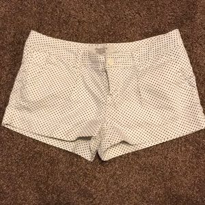 American Rag pleated white polka dot shorts. Sz 5